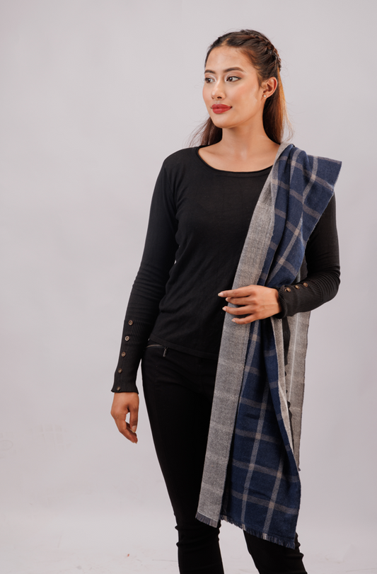 Double side check stole