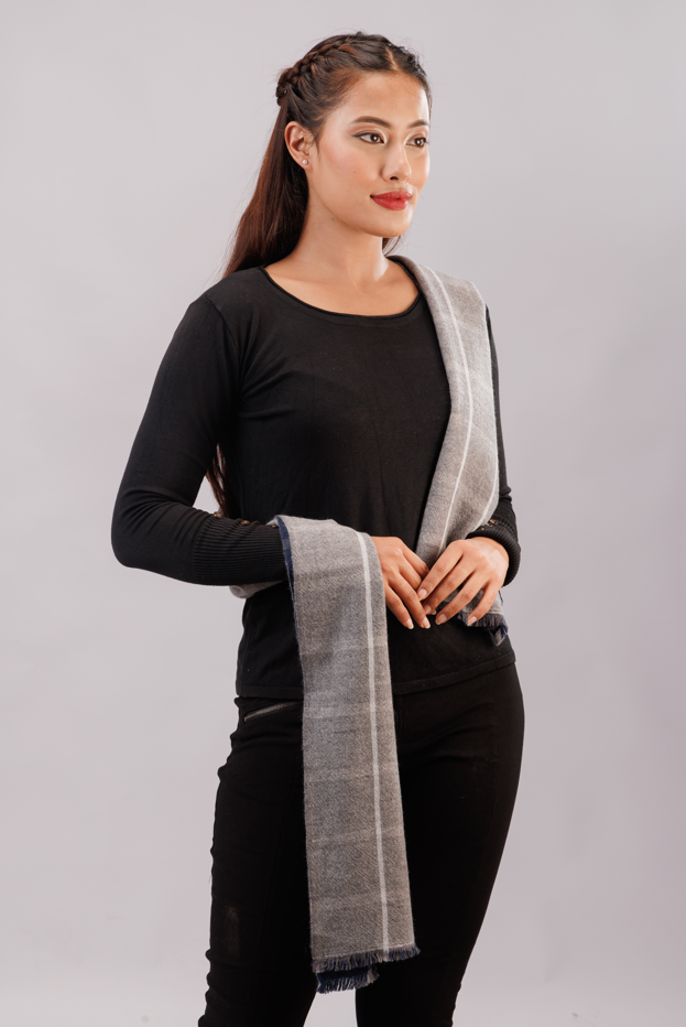 Double side check stole
