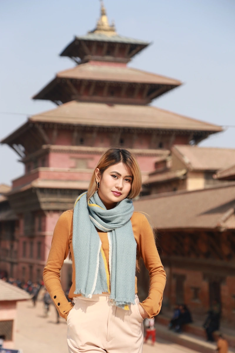 Middle Check Scarf